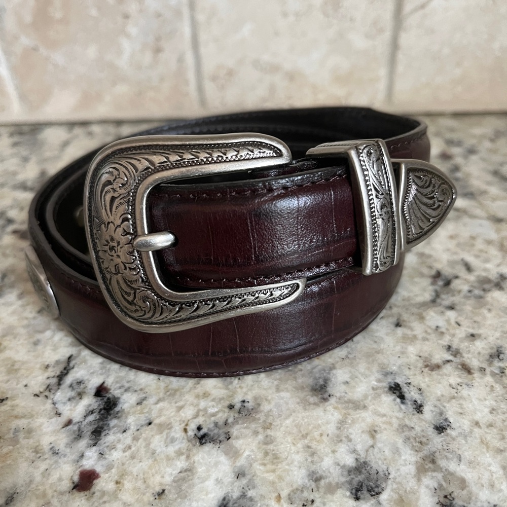 GORGOUS CHOCOLATE BROWN SILVER BUCKLE LEATHER BELT